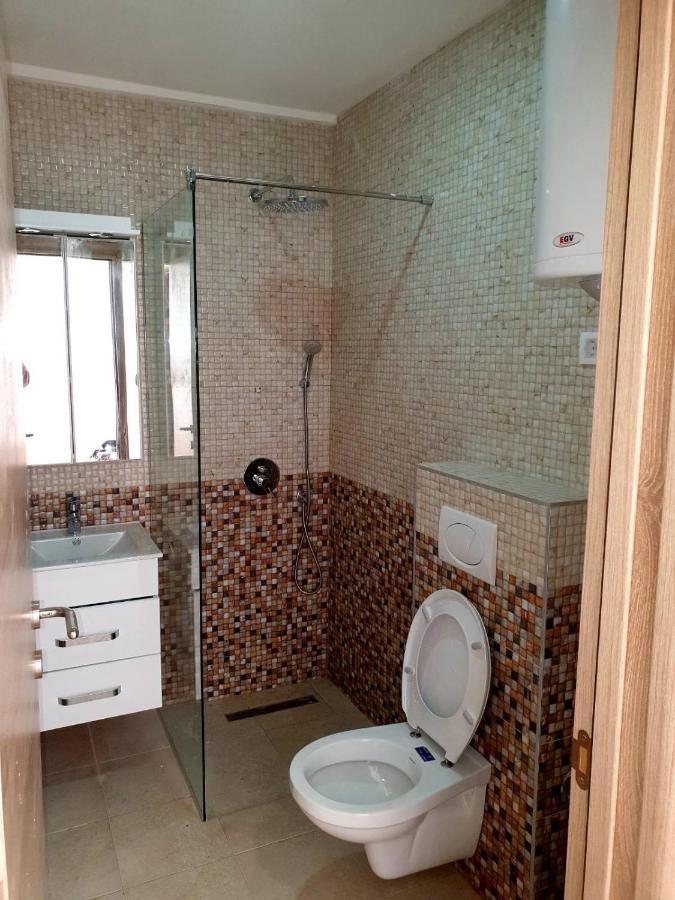 Aleksandar First Sea Line Apartment Bar Ngoại thất bức ảnh